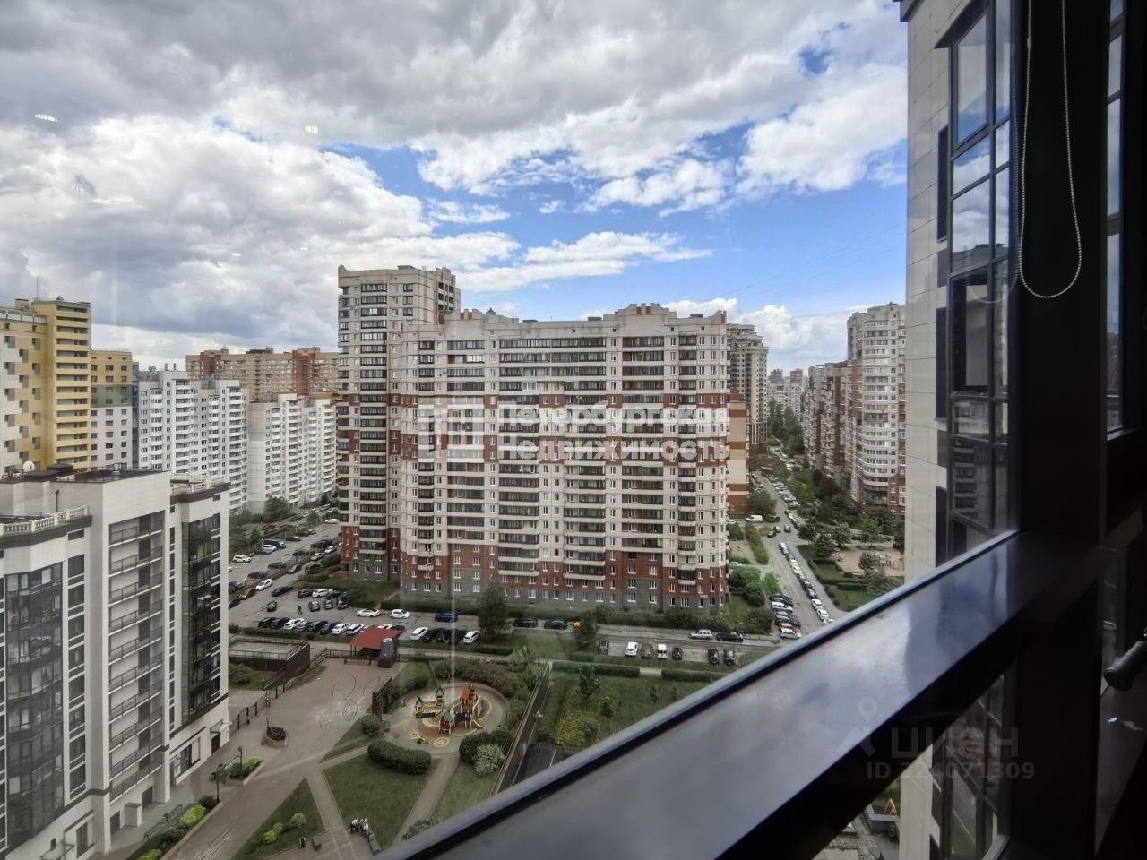 Продажа 1-комн квартиры на вторичном рынке проспект Космонавтов, 63к1