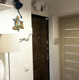 Продажа 2-комн квартиры на вторичном рынке Андроньевская Б. ул,  д. 20