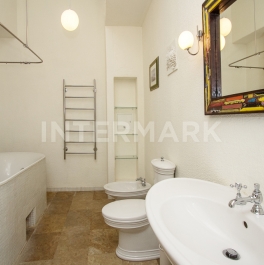 Продажа 4-комн квартиры на вторичном рынке Уланский пер., 19 Продажа 4-комн квартиры на вторичном рынке Уланский пер., 19