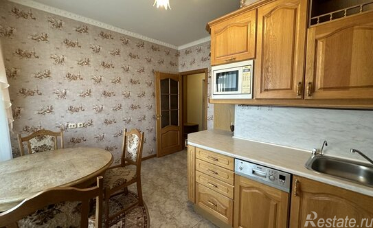 Продажа 2-комн квартиры на вторичном рынке Воскресенская набережная,  д. 6-8