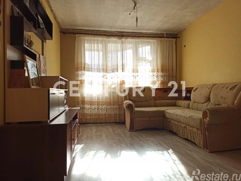 Продажа 3-комн квартиры на вторичном рынке Лобня, Физкультурная ул. ,  д. 4