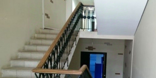 Отдельное здание Санкт-Петербургское шоссе,  д. 73