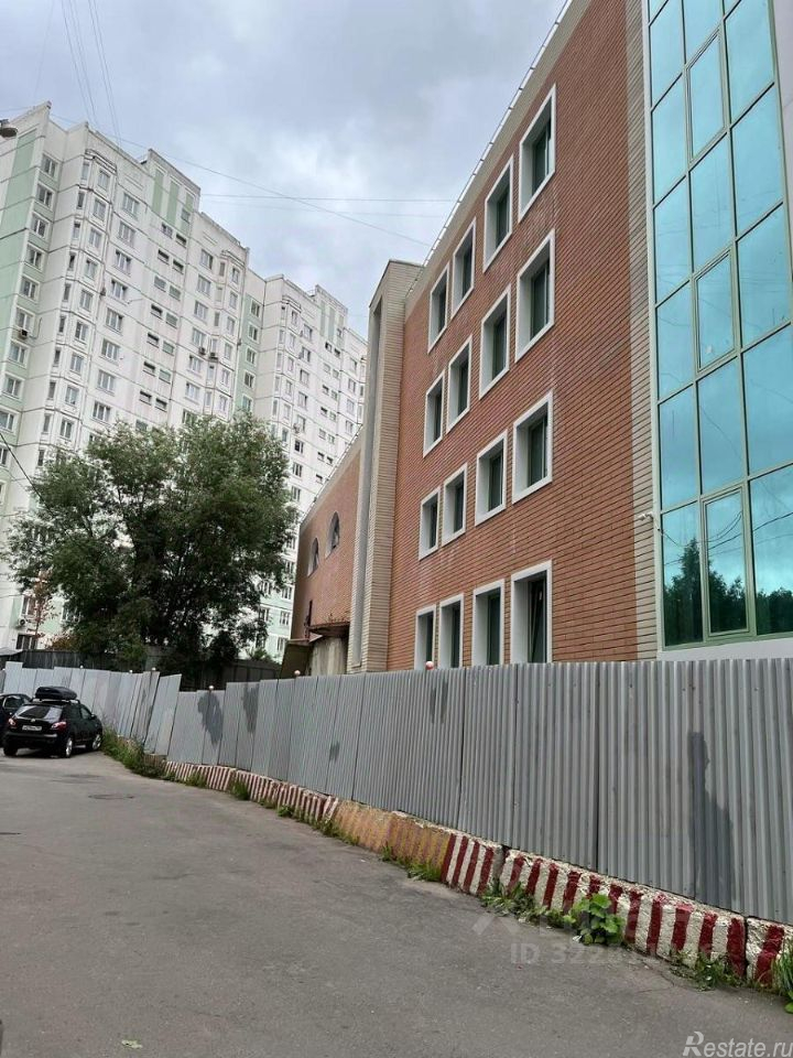 Продажа торгового помещения улица Барышиха,  д. 25
