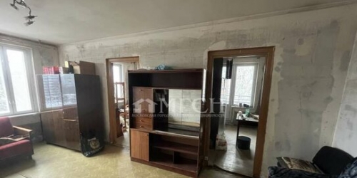 4-комн квартира ул Конёнкова,  д. 12А