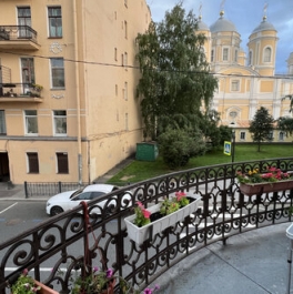 Продажа 6-комн квартиры на вторичном рынке ул Блохина,  д. 25