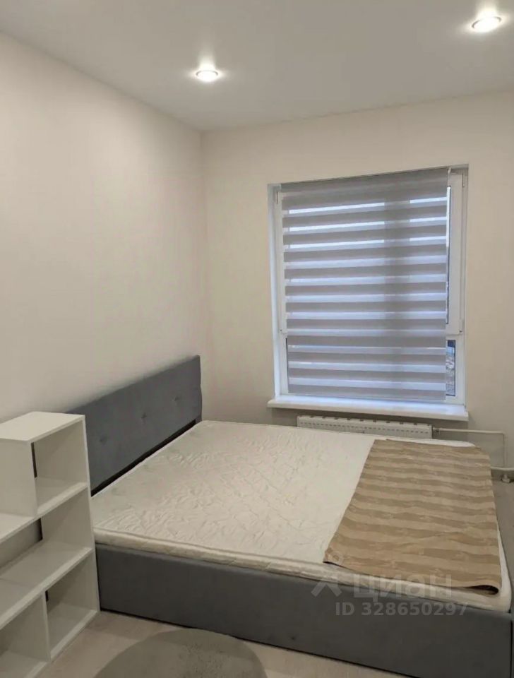 Аренда 1-комн квартиры на вторичном рынке Новоселье городской поселок, улица Центральная, 18