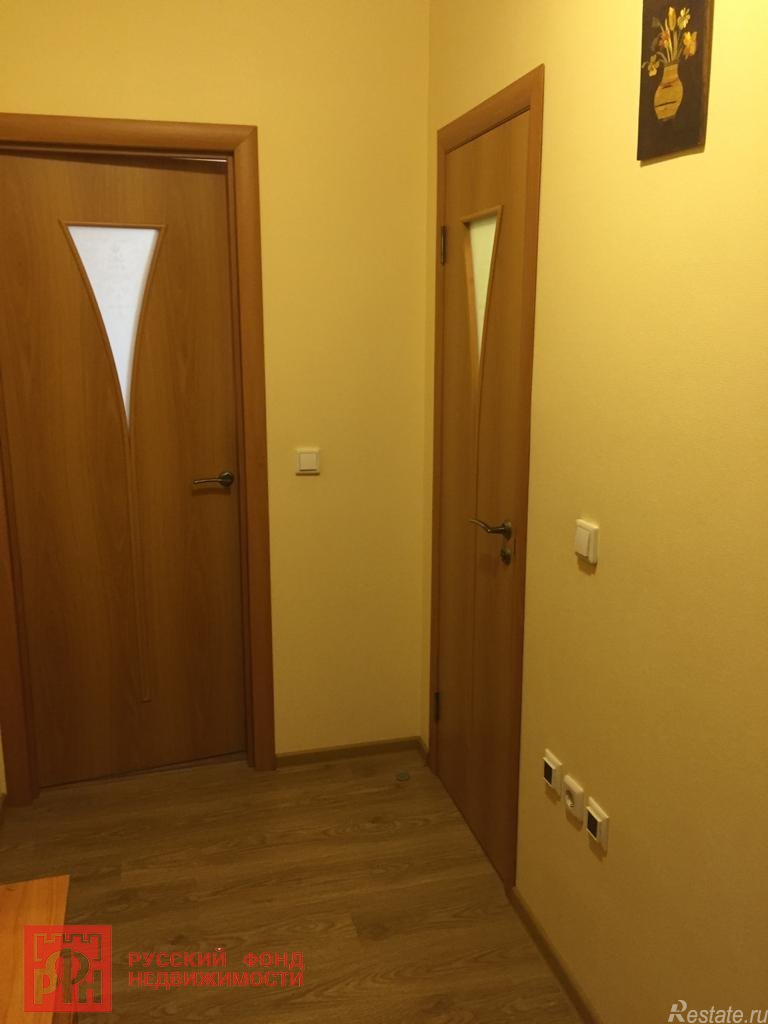 Продажа 1-комн квартиры на вторичном рынке Каменногорск г., Бумажников ул. ,  д. 24