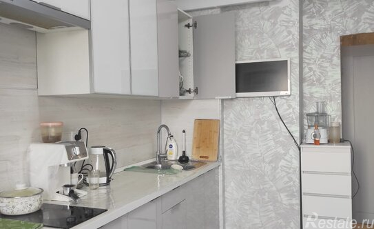 Продажа 2-комн квартиры на вторичном рынке Авиаконструкторов пр-кт,  д. 1