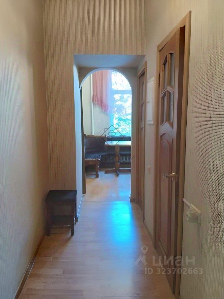 Аренда 2-комн квартиры на вторичном рынке Мосфильмовская улица, 6