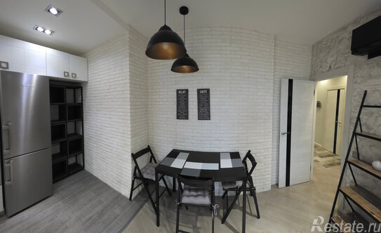 Продажа 2-комн квартиры на вторичном рынке Химки г, Юбилейный пр-кт,  д. 33/2