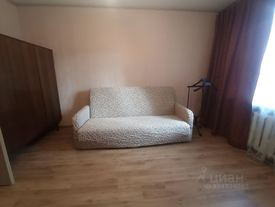 Аренда 2-комн квартиры на вторичном рынке улица Коминтерна, 30