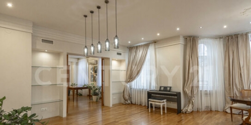 5-комн квартира Бармалеева улица,  д. 2