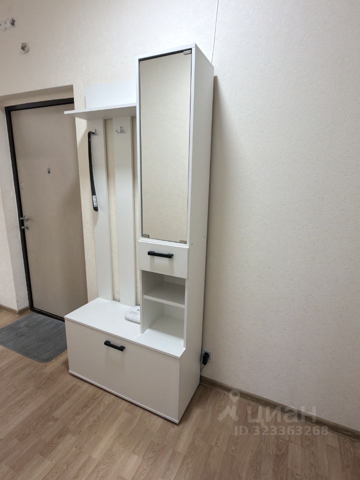 Аренда 2-комн квартиры на вторичном рынке улица Маршала Казакова, 70к1