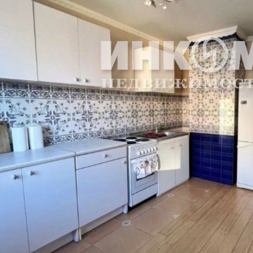 2-комн квартира Нахабино пгт, улица Чкалова,  д. 7