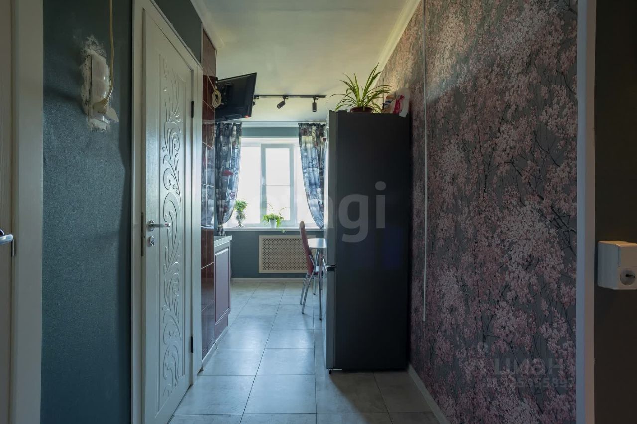 Продажа 2-комн квартиры на вторичном рынке улица Передовиков, 37