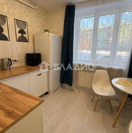 Продажа 1-комн квартиры на вторичном рынке Будапештская улица,  д. 98 к1