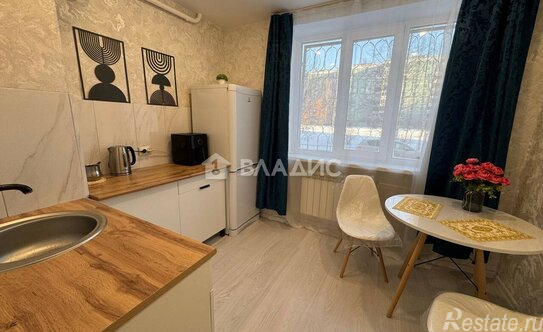 Продажа 1-комн квартиры на вторичном рынке Будапештская улица,  д. 98 к1