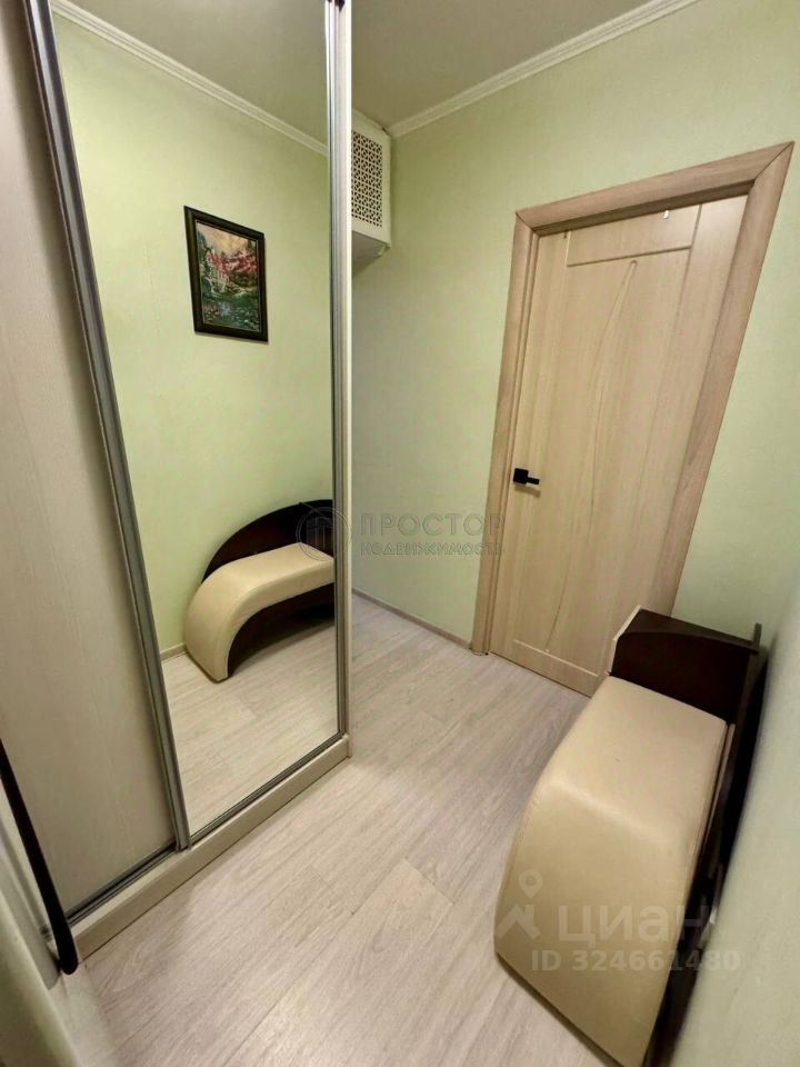Продажа 2-комн квартиры на вторичном рынке улица Академика Комарова, 18А