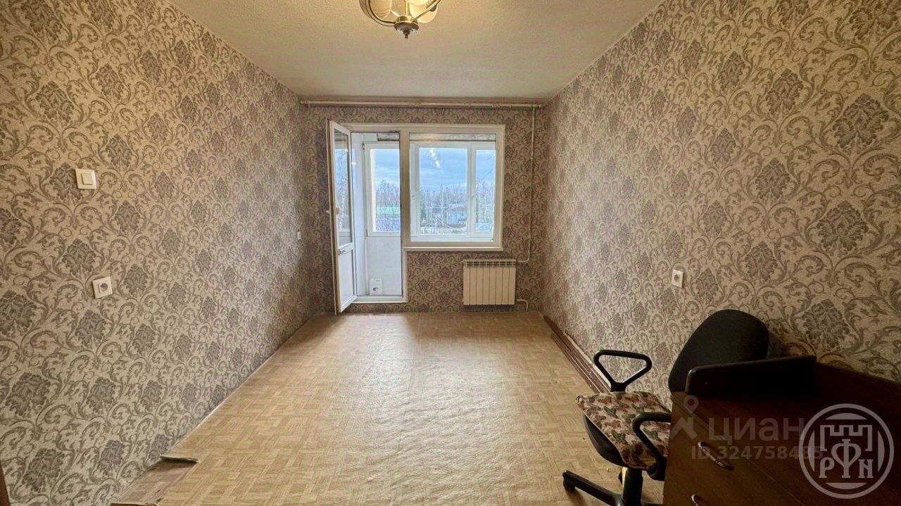 Продажа 2-комн квартиры на вторичном рынке Петергоф, дорога Бобыльская, 57