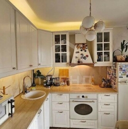 Продажа 3-комн квартиры на вторичном рынке Морская наб,  д. 15 к1