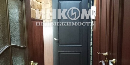 2-комн квартира улица Чистова,  д. 4