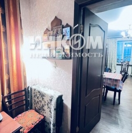 Продажа 2-комн квартиры на вторичном рынке улица Ватутина,  д. 14 к1