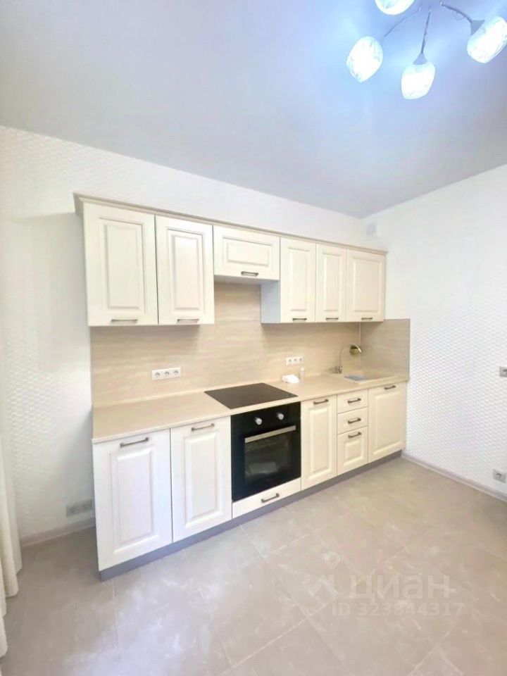 Аренда 2-комн квартиры на вторичном рынке Новоивановское пгт, шоссе Можайское, 50