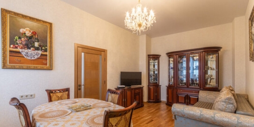 4-комн квартира Киевская улица,  д. 18