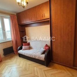 Продажа 2-комн квартиры на вторичном рынке бульвар Матроса Железняка,  д. 30 к2