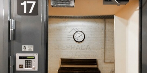 6-комн квартира Комендантский пр-кт,  д. 11