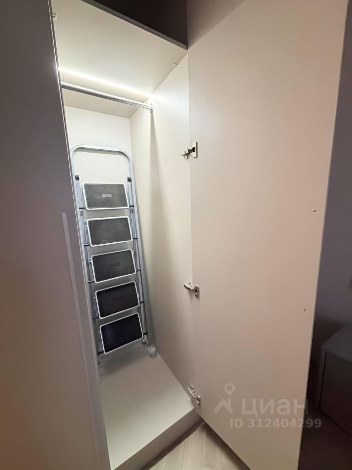 Аренда 1-комн квартиры на вторичном рынке Винницкая улица, 8к1