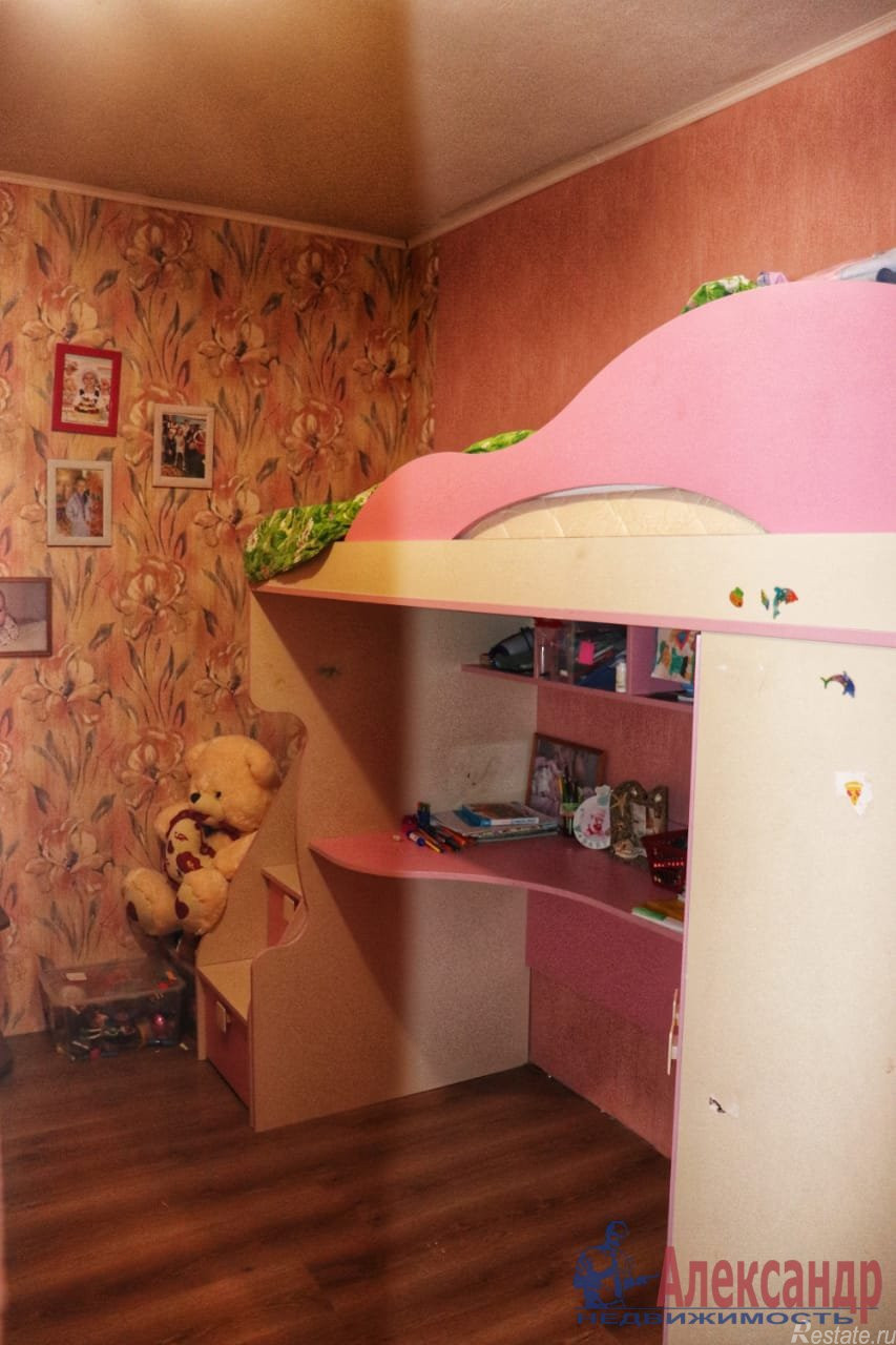Продажа 4-комн квартиры на вторичном рынке Выборг г., Приморская ул. ,  д. 29