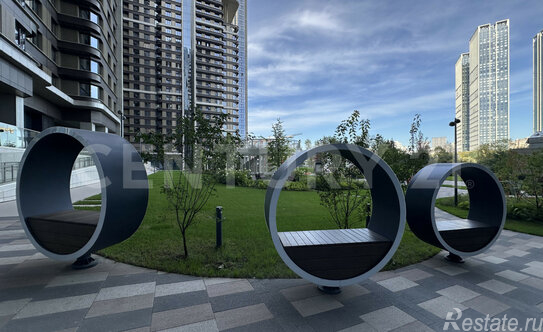 Продажа 4-комн квартиры на вторичном рынке улица Василия Ланового,  д. 5