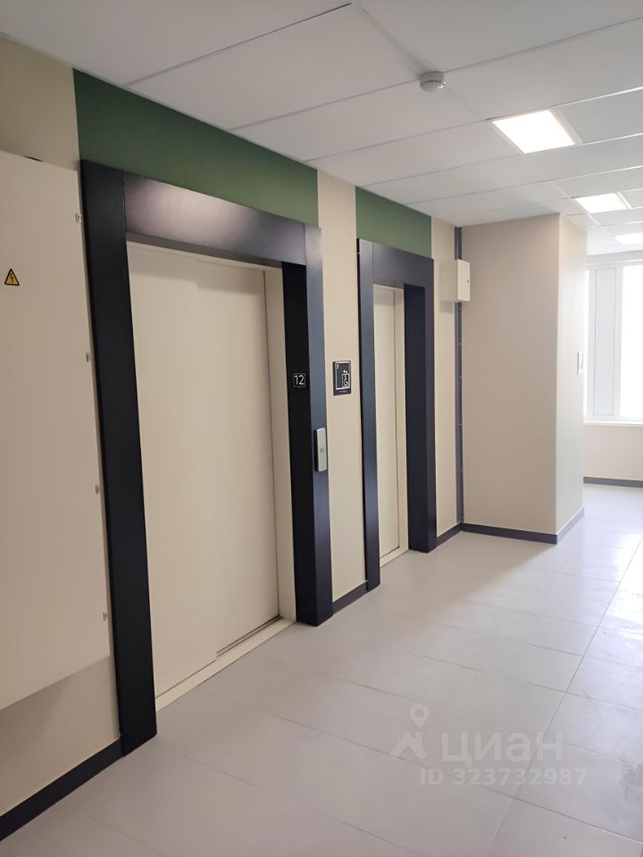 Продажа 3-комн квартиры на вторичном рынке пос. Шушары, улица Чудовская, 14к1