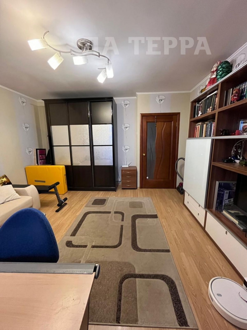 Продажа 2-комн квартиры на вторичном рынке Домодедово, Овражная ул, 1к2
