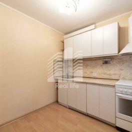 Продажа 2-комн квартиры на вторичном рынке Ильинское, 46Н-01558,  д. 106 с1