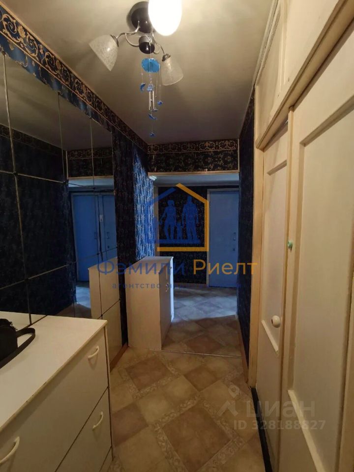 Продажа 3-комн квартиры на вторичном рынке Зюзинская улица, 8