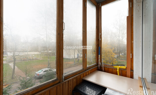 Продажа 3-комн квартиры на вторичном рынке улица Карпинского,  д. 21