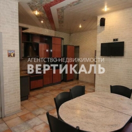 Аренда 3-комн квартиры на вторичном рынке ул Мясницкая,  д. 21/8,  к. 8