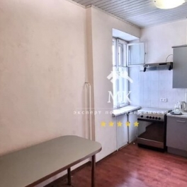 Продажа 3-комн квартиры на вторичном рынке Пятницкая улица,  д. 76