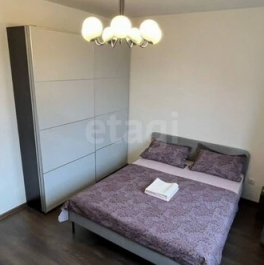 Продажа 2-комн квартиры на вторичном рынке улица Коммуны,  д. 30 к1