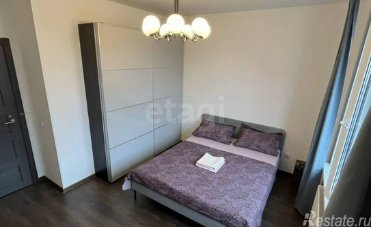 Продажа 2-комн квартиры на вторичном рынке улица Коммуны,  д. 30 к1