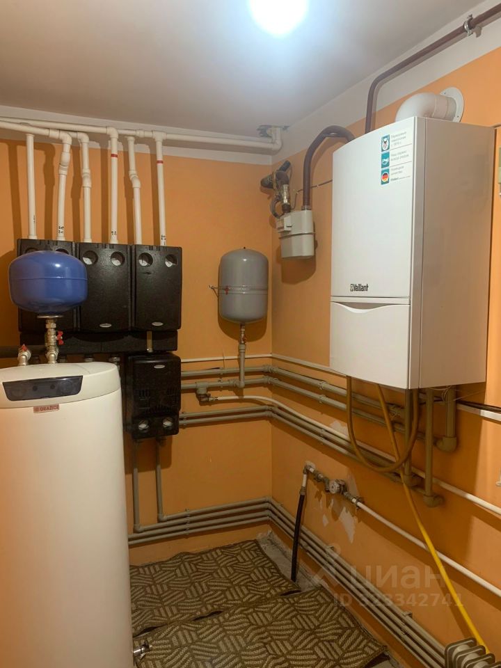 Продажа дома Дубровка пгт, улица Юности, 44