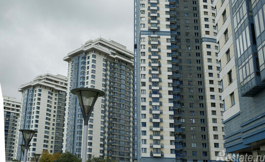 Продажа 5-комн квартиры на вторичном рынке ул Мосфильмовская,  д. 70,  к. 3