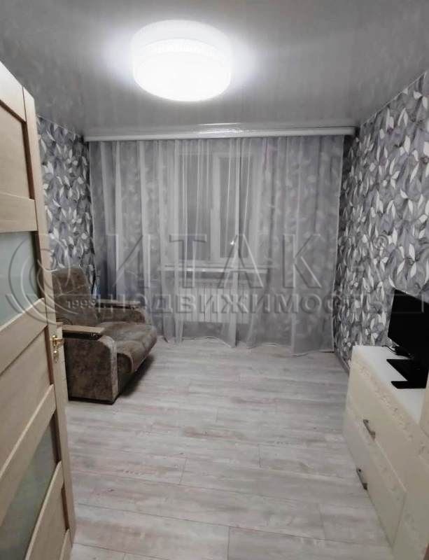 Продажа 3-комн квартиры на вторичном рынке Выборг, Приморская,  д. 15