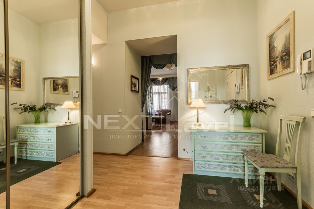 Аренда 3-комн квартиры на вторичном рынке улица Рубинштейна, 15-17