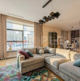 Продажа 4-комн квартиры на вторичном рынке Звенигородская 2-я ул,  д. 11