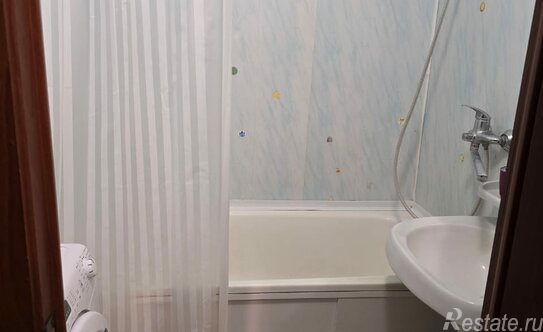 Продажа 1-комн квартиры на вторичном рынке Наро-Фоминский городской округ, улица Маршала Жукова,  д. 24