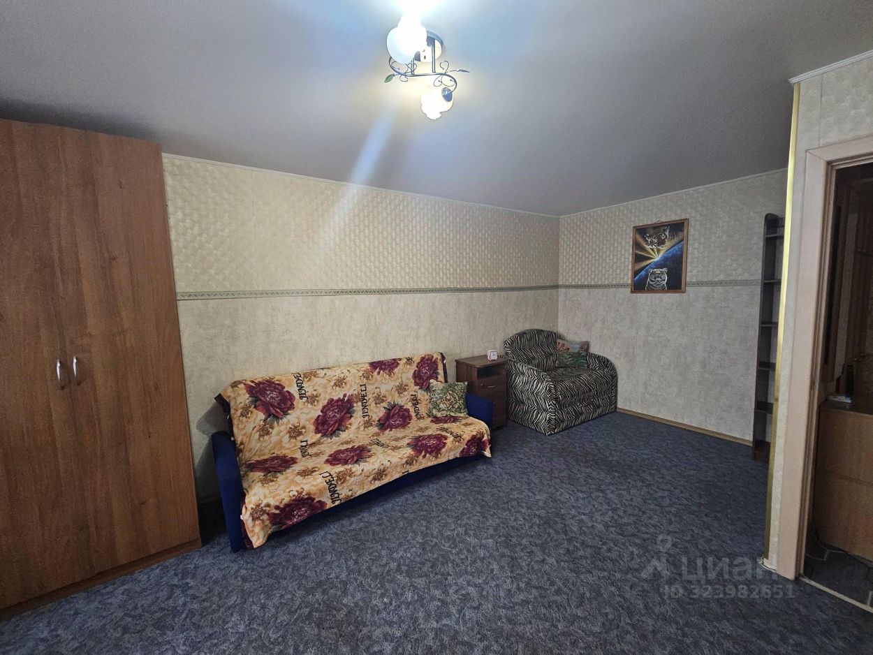 Аренда 1-комн квартиры на вторичном рынке Видное, проспект Ленинского Комсомола, 23к1