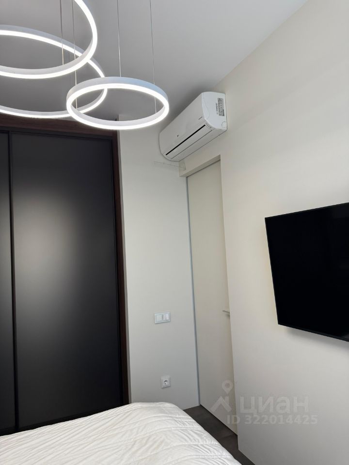 Продажа 3-комн квартиры на вторичном рынке Верейская улица, 29С151